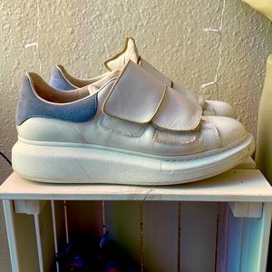 Alexander McQueen Oversized Sneaker